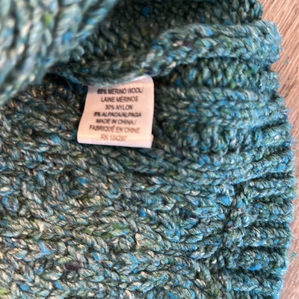 Milly oversized fisherman sweater in lagoon - Picture 5 of 6